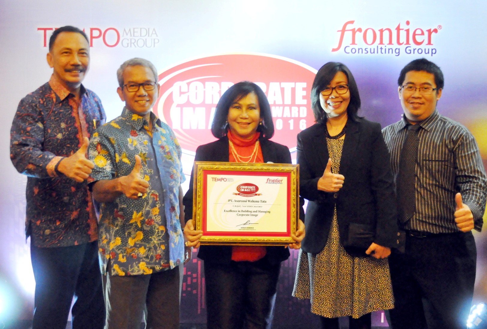 Aswata IMACA2016 ceremony2 web