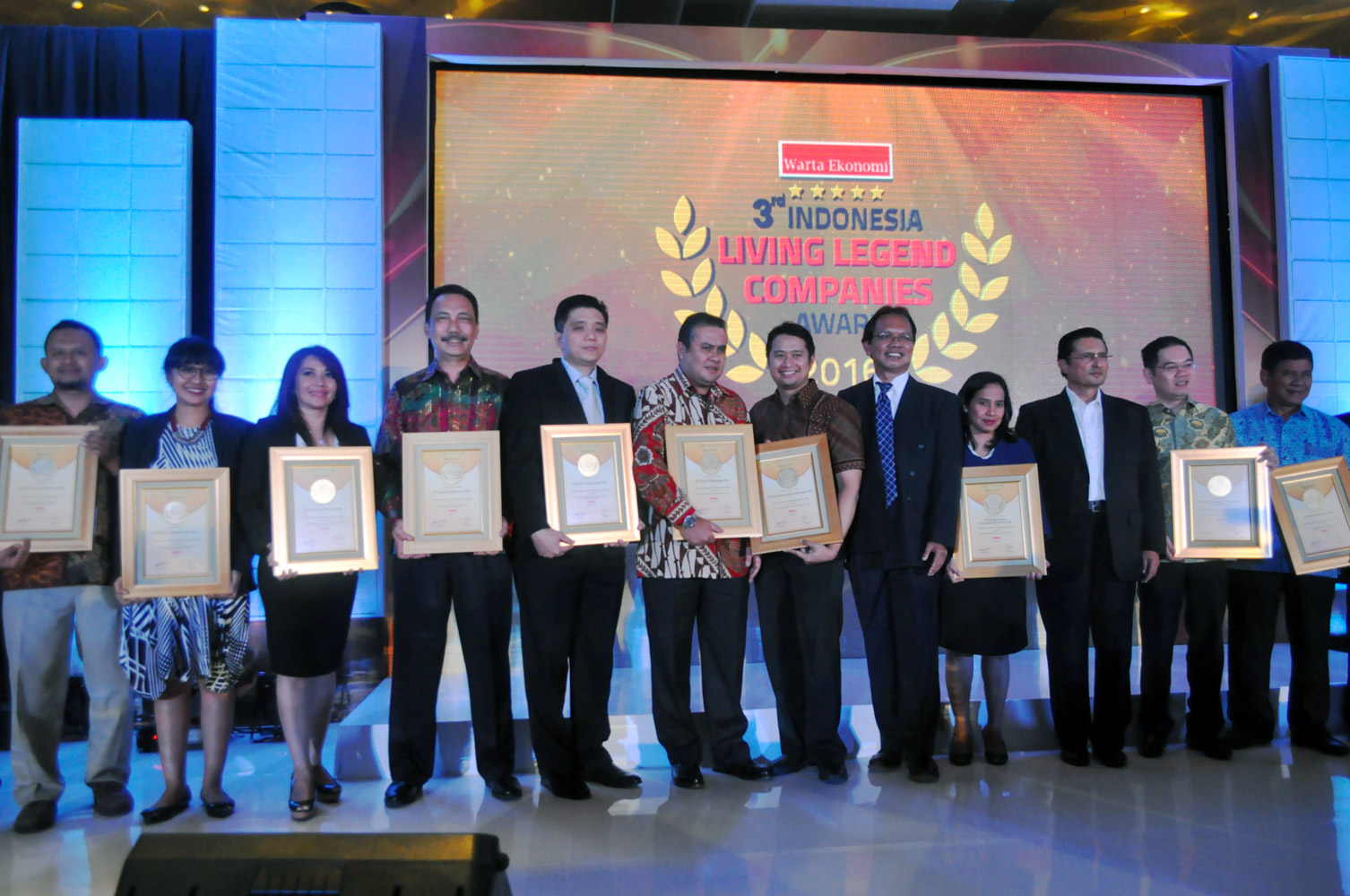 Aswata LivingLegendAward2016 3